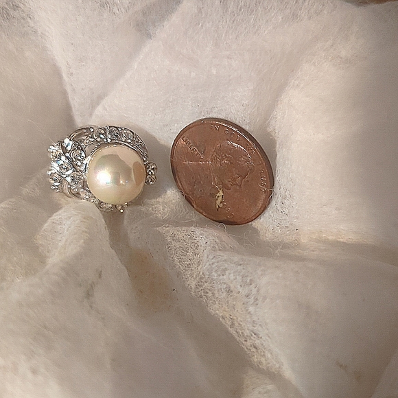 VTG Pearl Rhinestone ears - Picture 5 of 5